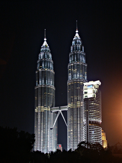petronas nachts